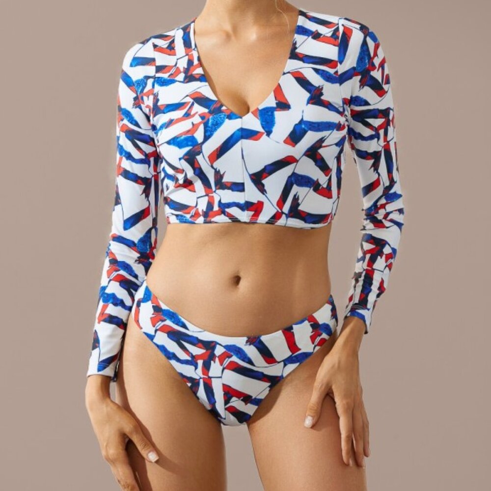 VENUS - Rash Guard Long Sleeve Top - Ocean Bound - NWOT